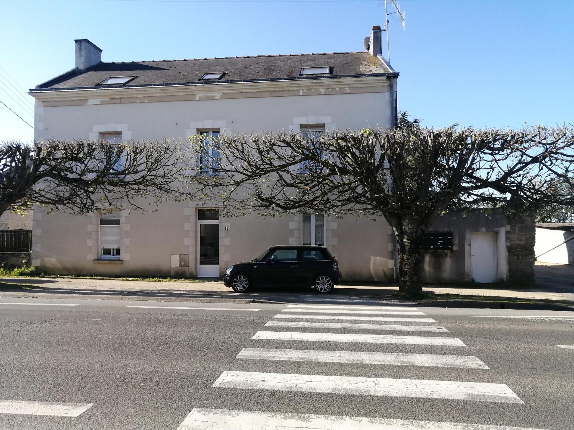 Appartement Climatise Avec Parking Prive A Doue La Fontaine Exteriér fotografie